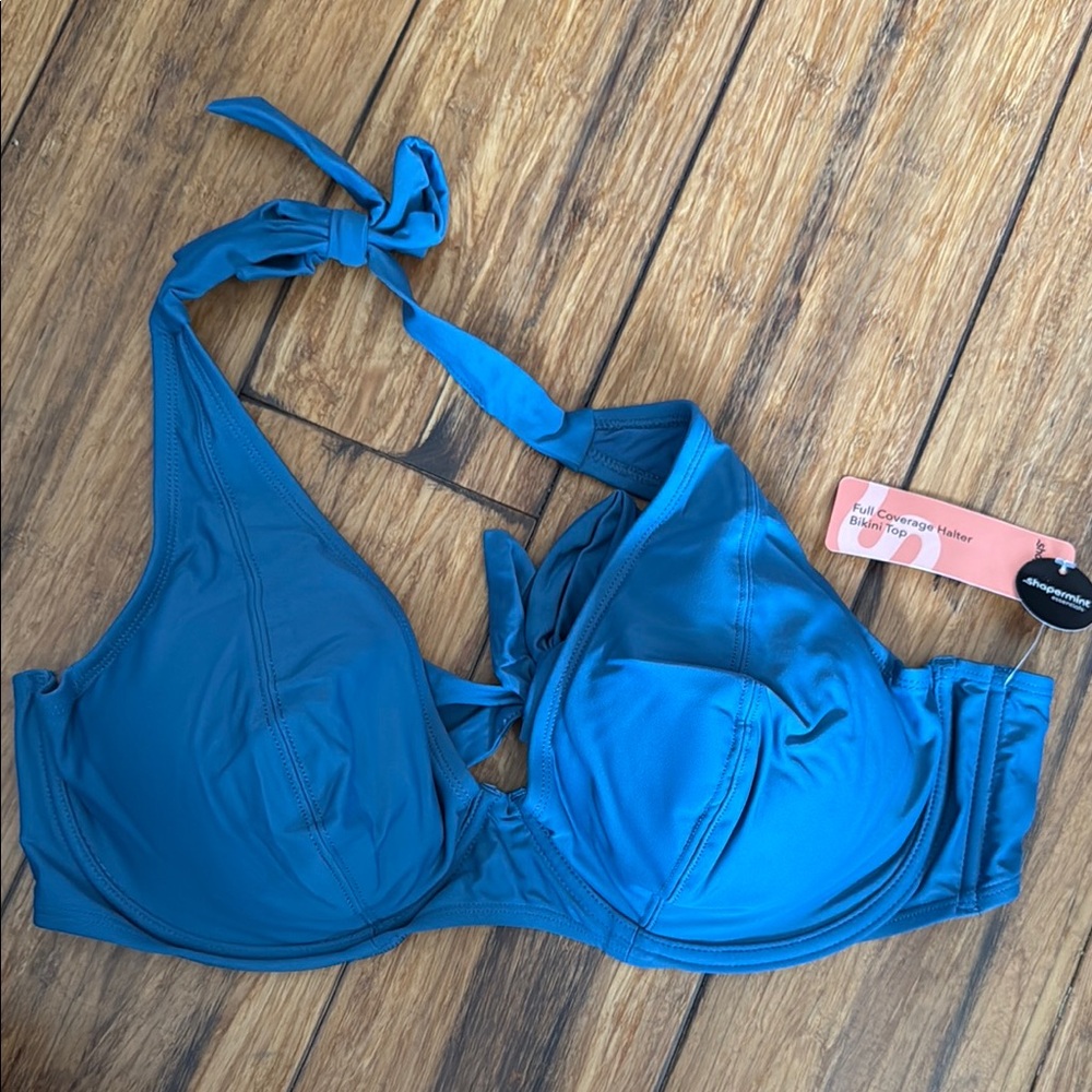 NWT Ocean Blue Women's Halter Swim top 2Xl